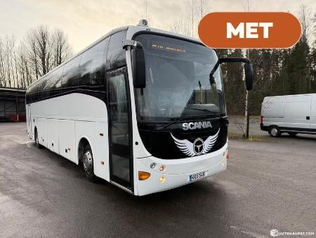 Linja-auto matkailuauto